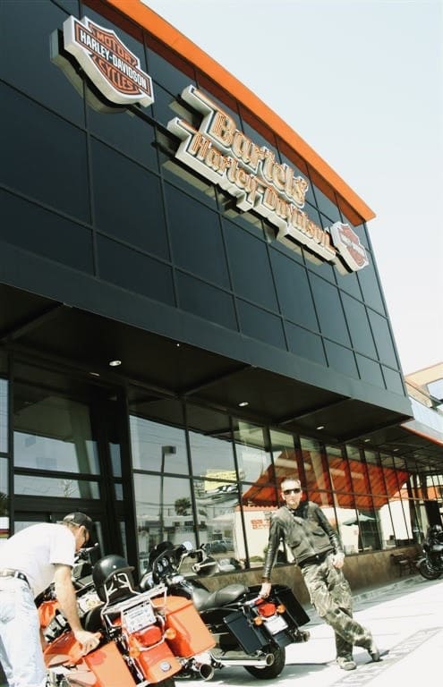 Harley Davidson Bartel´s, Maria del Rey, CA. Viaje Ruta 66