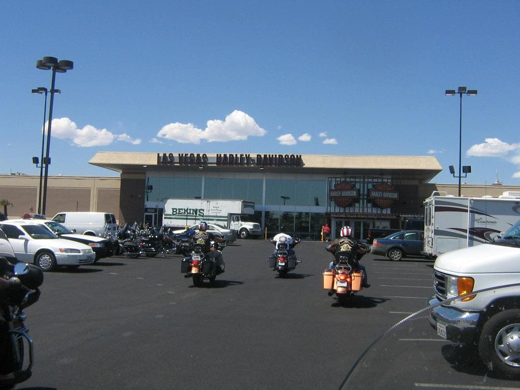Harley Davidson Las Vegas. Viajes guiados en moto