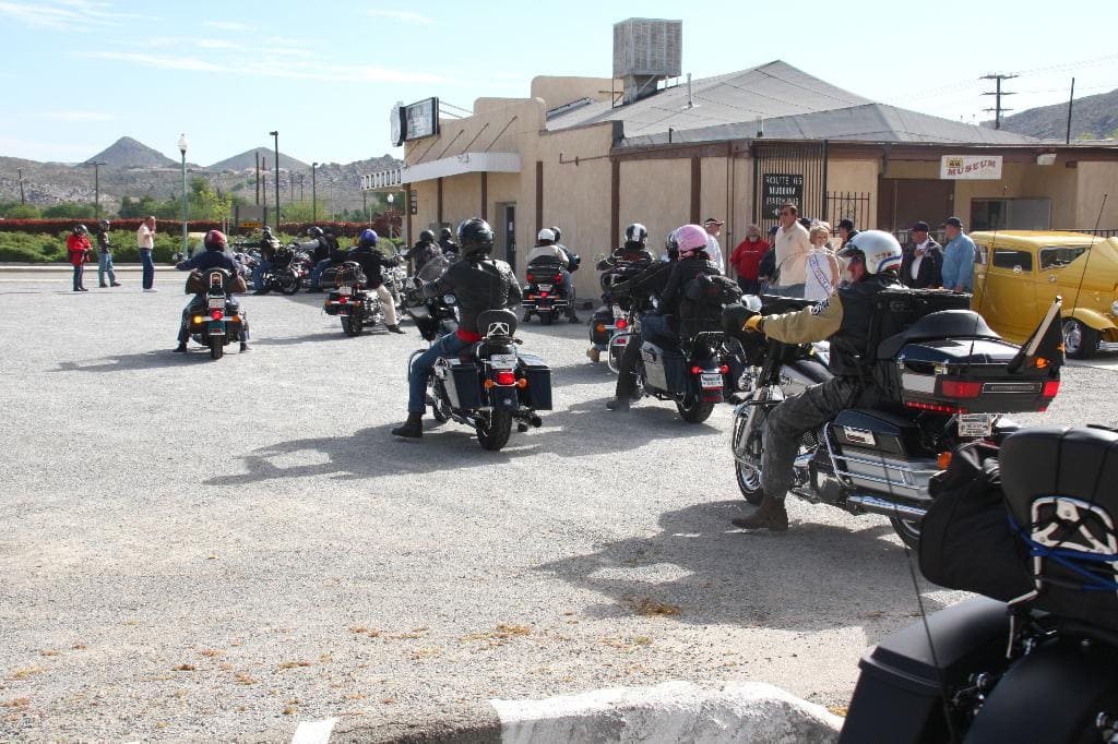 California Route 66 Museum. Rutas en moto por USA
