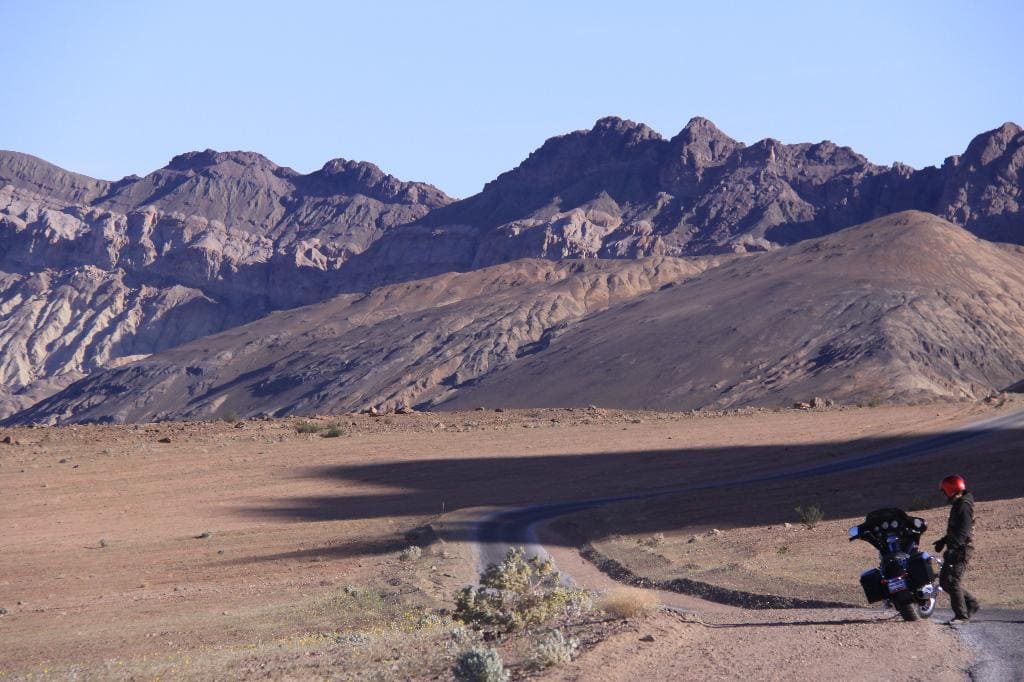 Death Valley y Gon Castro. Rutas en moto por USA