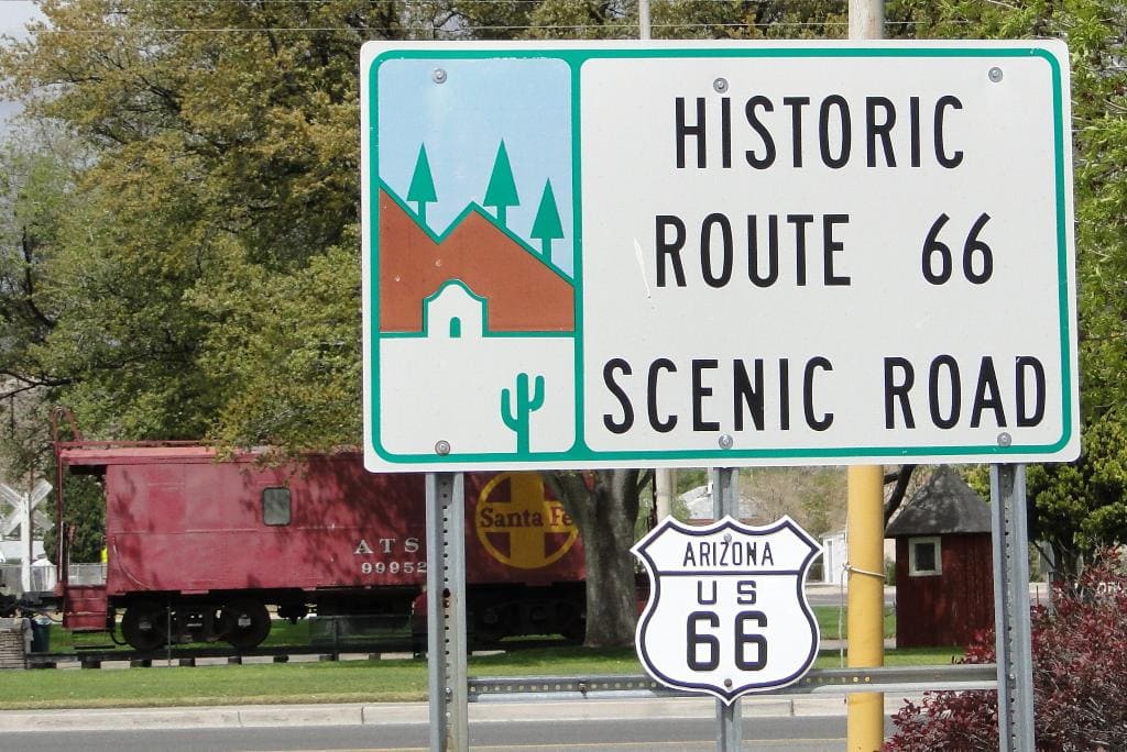 Historic Route 66 scenic road