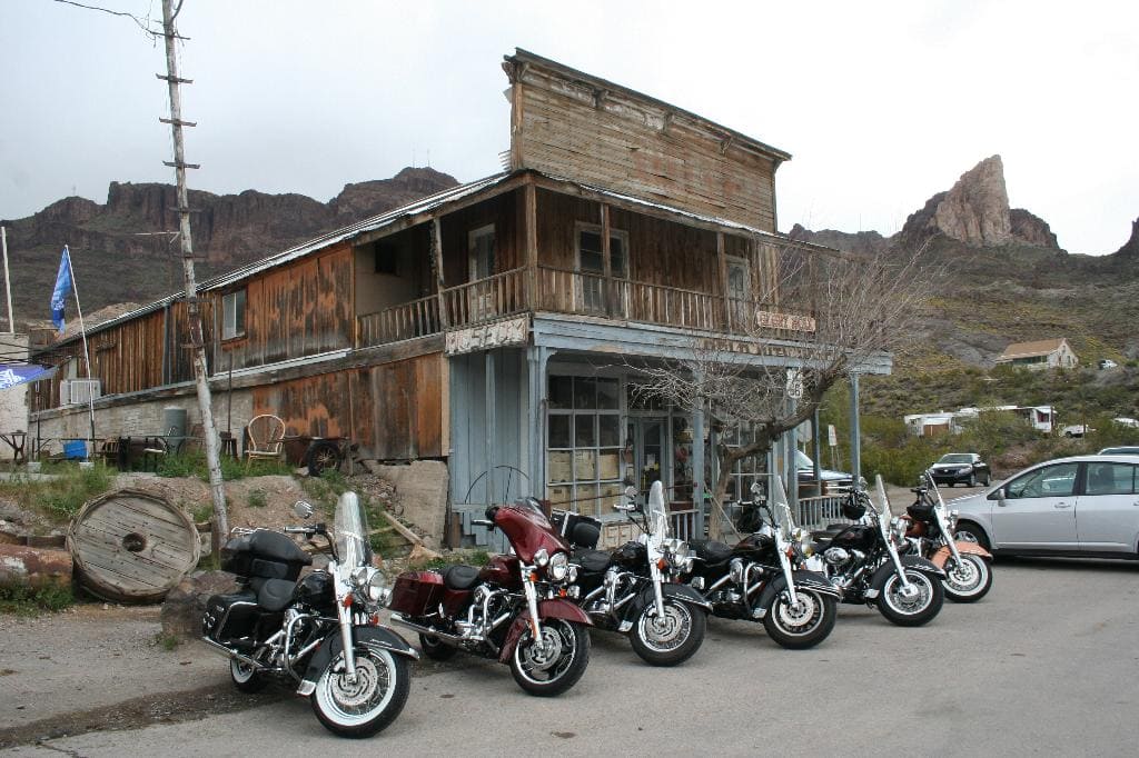 Route 66 Oatman. Rutas en moto por USA