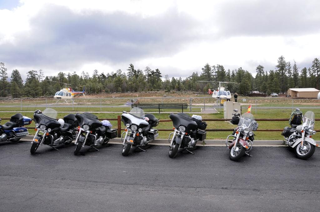 Vuelo helicóptero Gran Cañón. Rutas en moto por USA