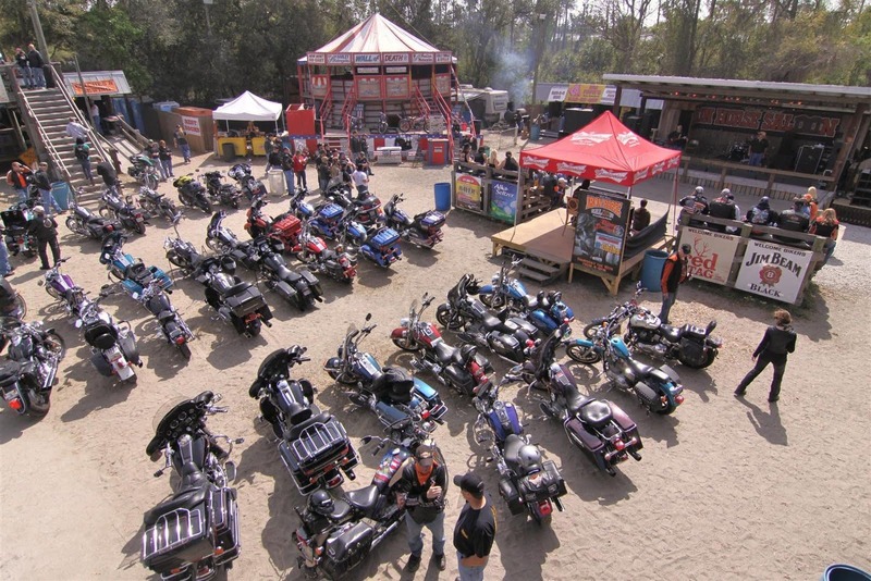 Iron Horse Saloon, Daytona Bike Week. Viaje en moto por Estados Unidos