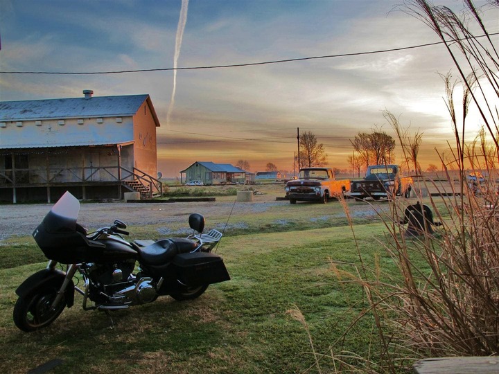 Hotel Shack Up Inn, route 61. Viaje en moto por Estados Unidos