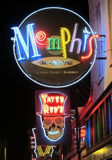 Memphis Beale Street. Viaje en moto por Estados Unidos