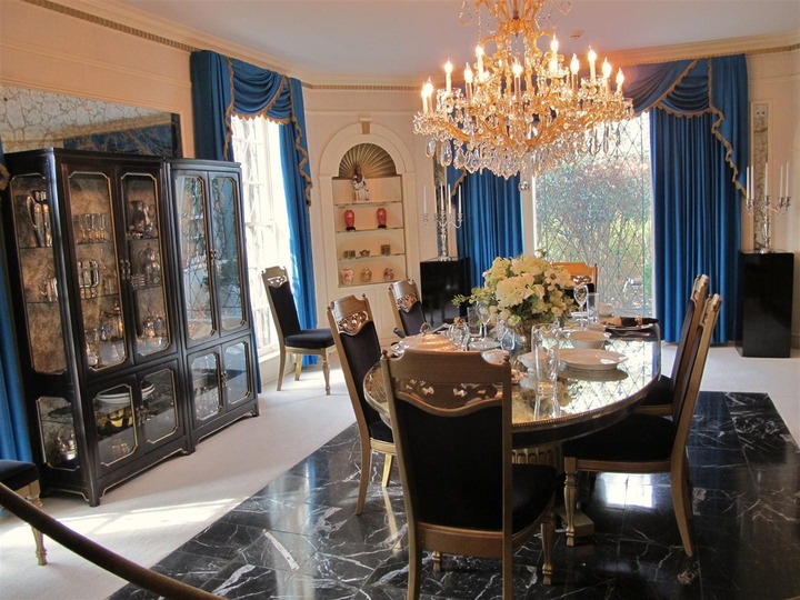 Salón en Graceland