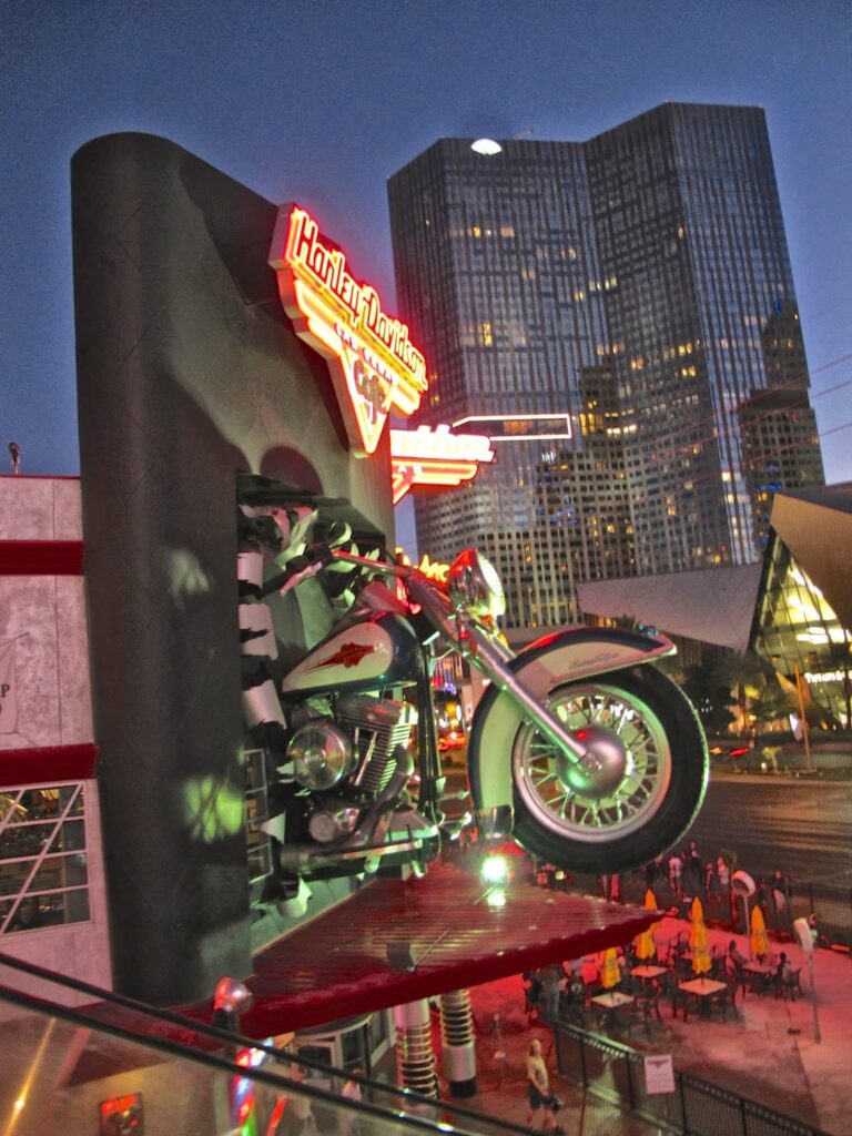 Harley Davidson Cafe, viaje USA, Viajes en moto por USA