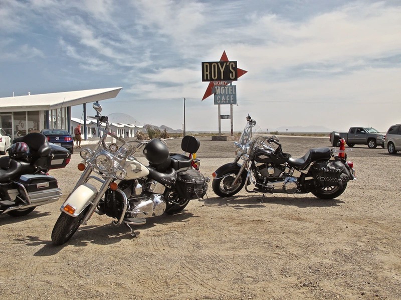 Roy´s Motel, ruta 66 en moto. Viajar en moto por USA