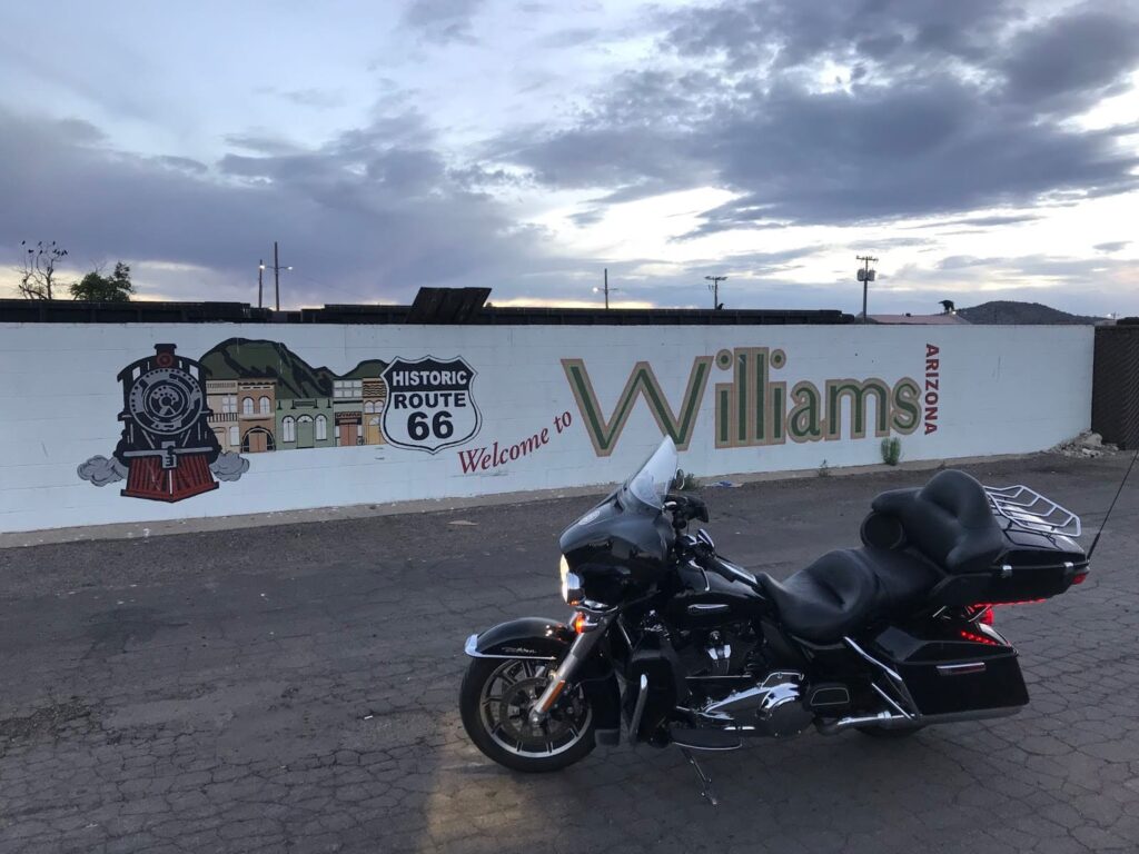 Ruta 66 en moto, Williams, Viaje en moto por USA