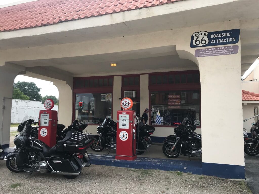 Afton Station, ruta 66 en moto EEUU