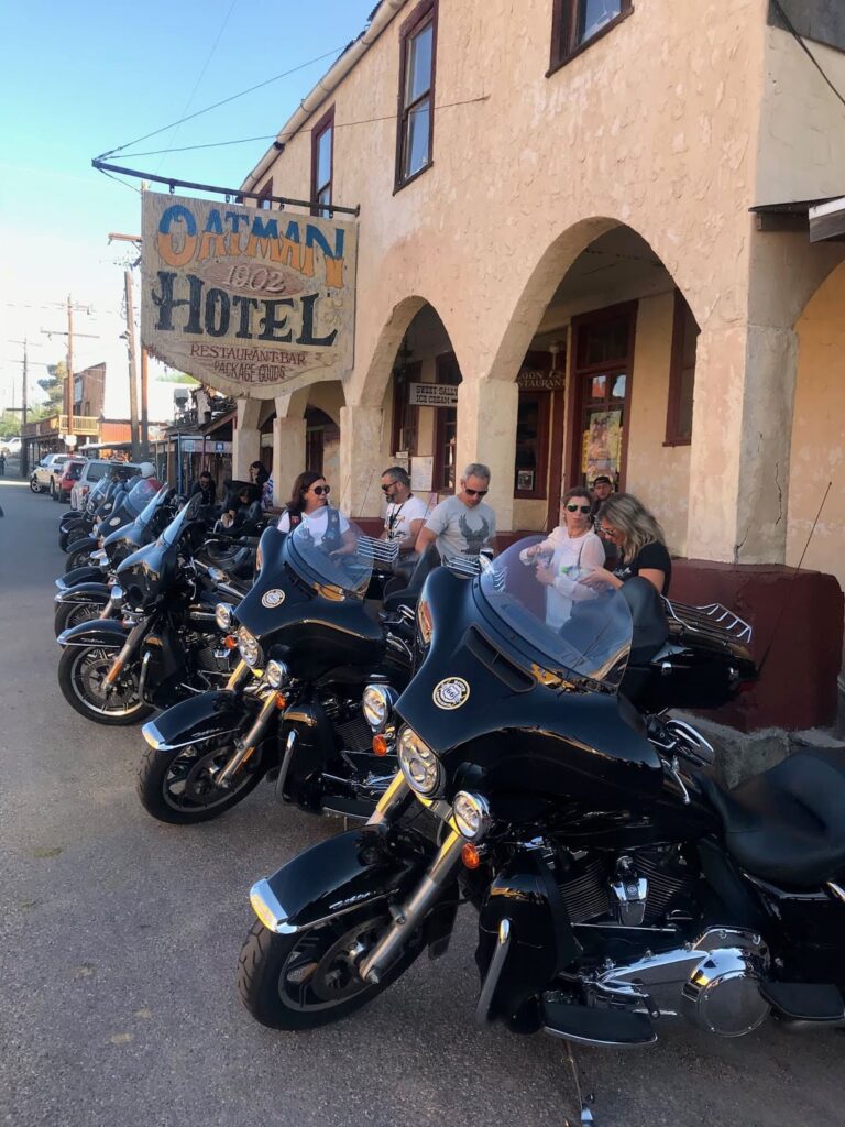 Oatman Hotel, ruta 66 en moto, Ruta 66 en moto