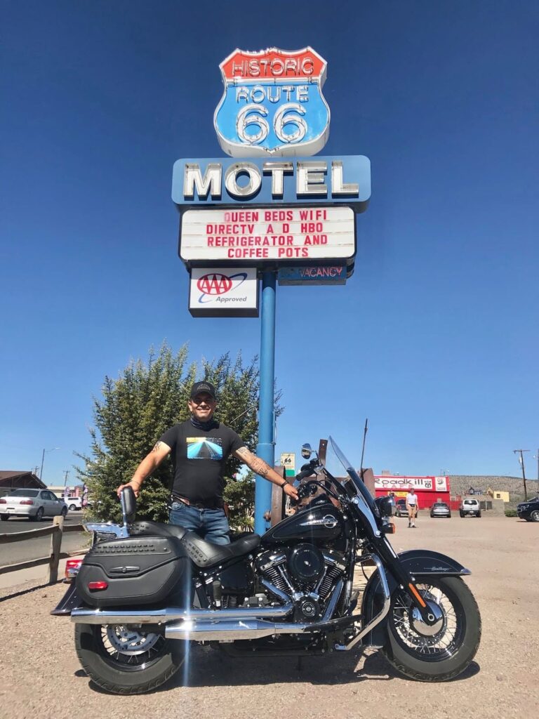 Route 66 Motel, Heritage Softail, Viaje en moto por USA