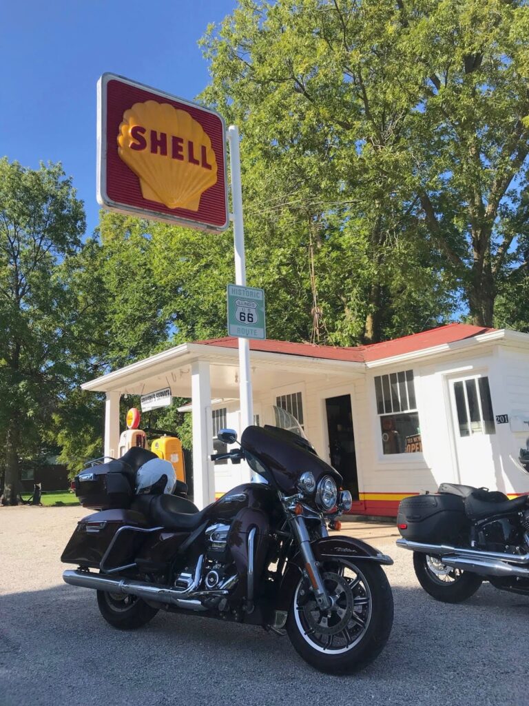 Soulsby Service Station, Mount Olive, Illinois, Viaje en moto por USA