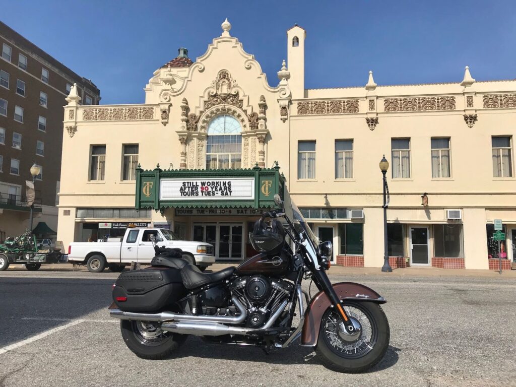 Coleman Theatre, Route 66, Viaje en moto por USA