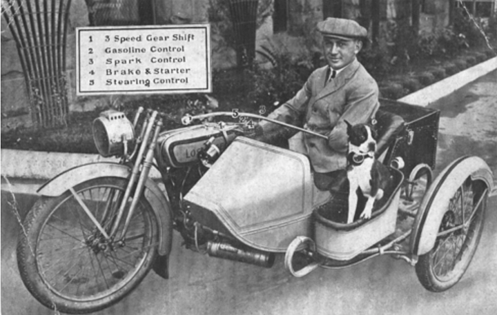 Alfred Leroy con su sidecar Harley-Davidson