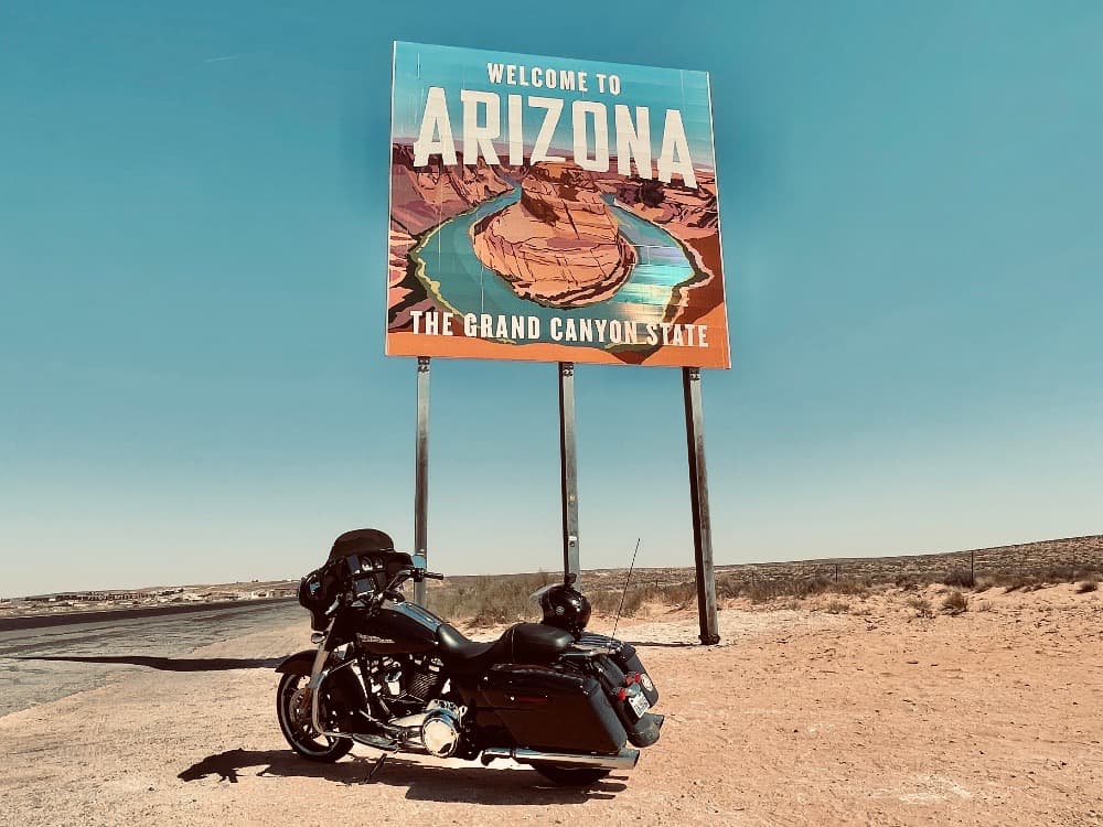 Cartel bienvenida Arizona