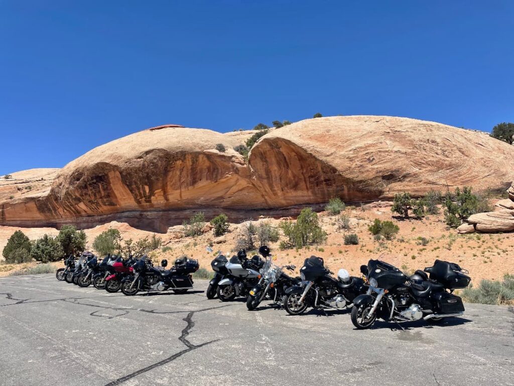 Parking en Big Mesa en la ruta Parques Nacionales EEUU