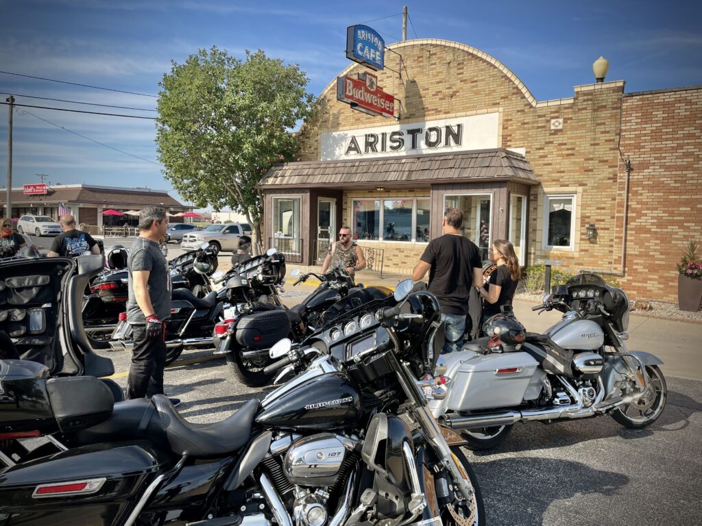 Ariston Cafe, Ruta 66