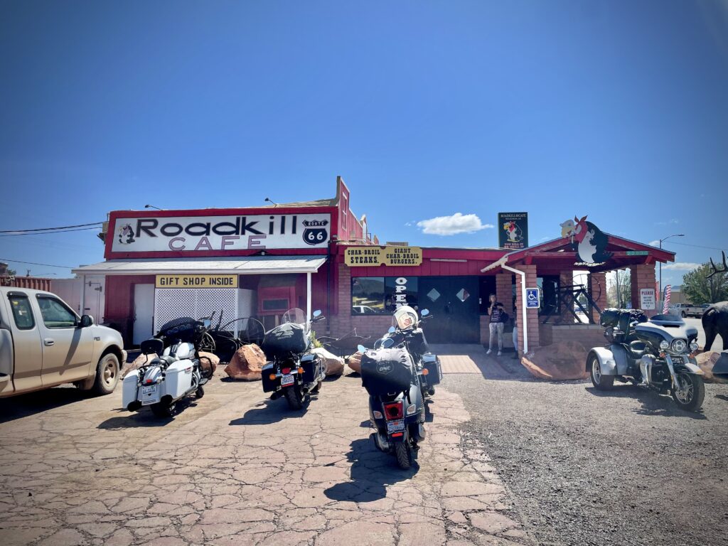 Roadkill Cafe en la ruta 66