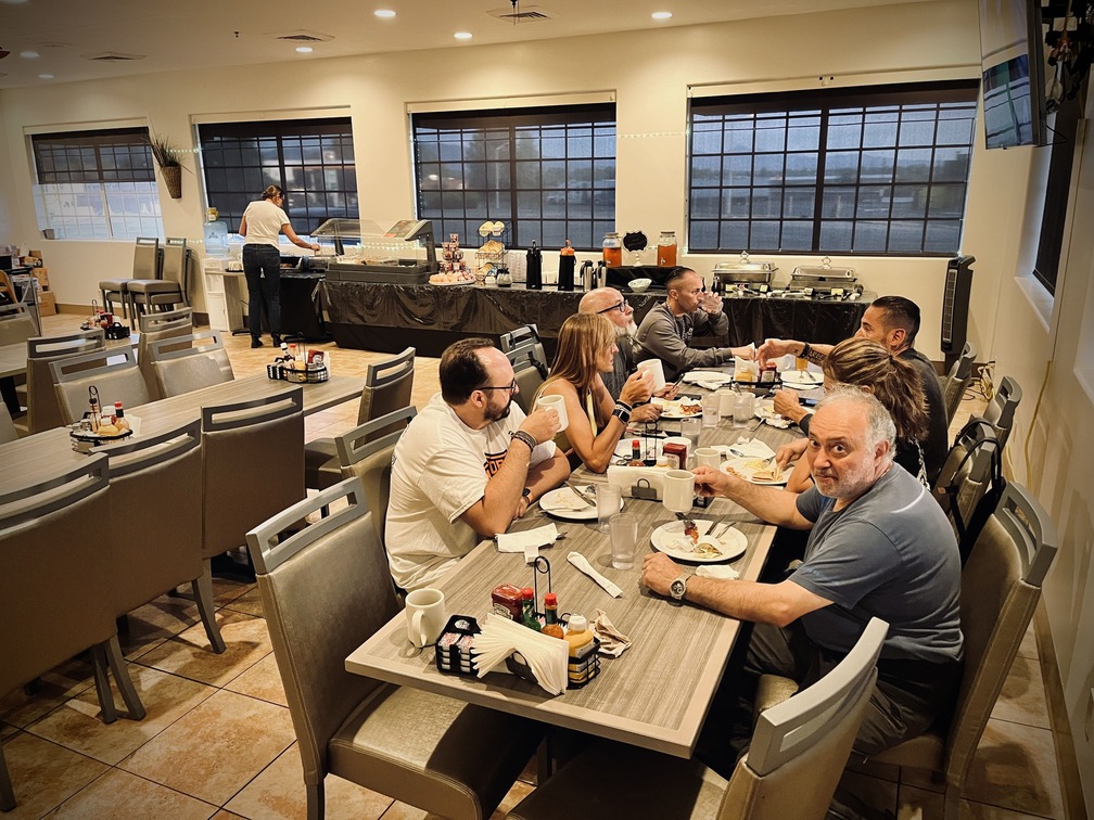 Desayuno en Hotel Needles, California