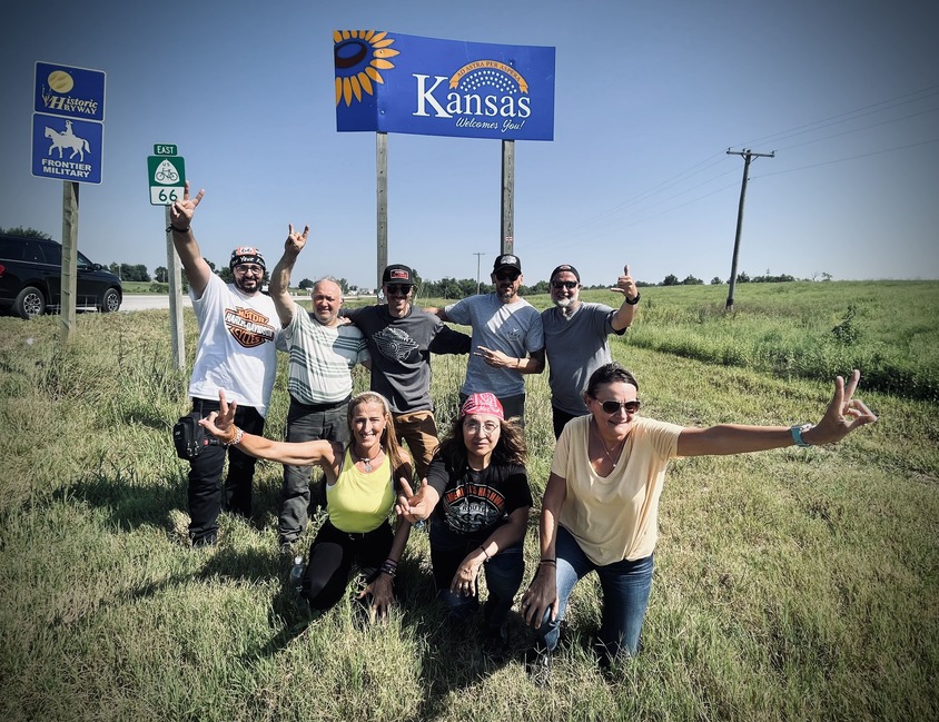 Kansas welcome sign