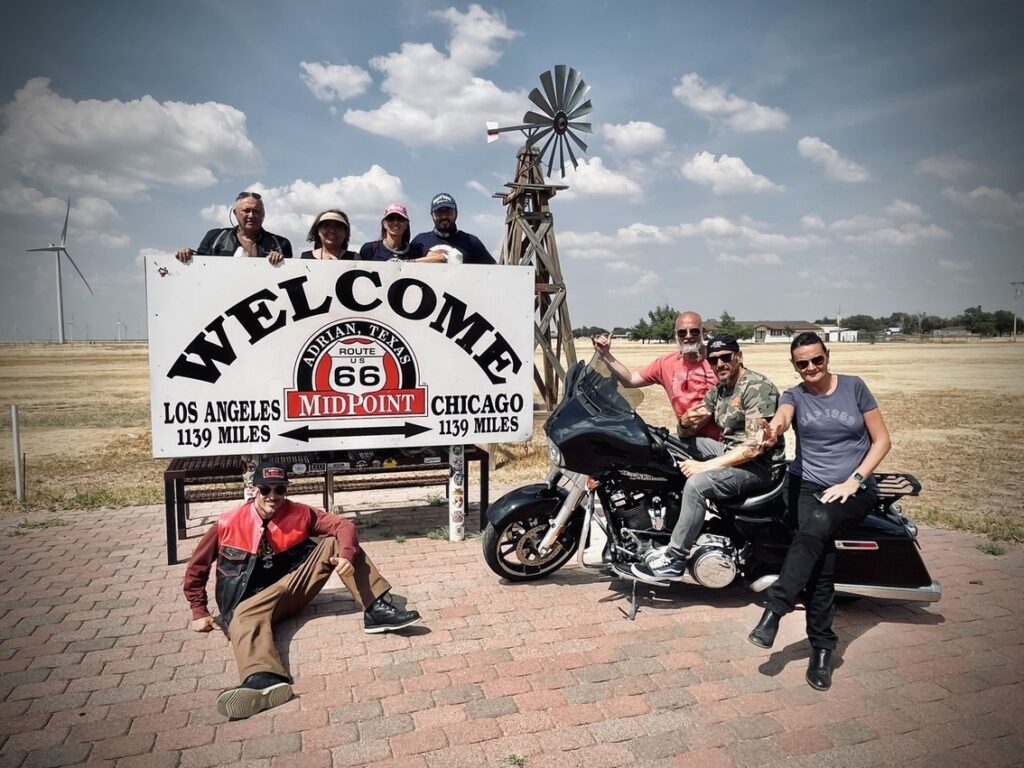 Viaje Route 66, Midpoint Cafe, Adrian, Texas