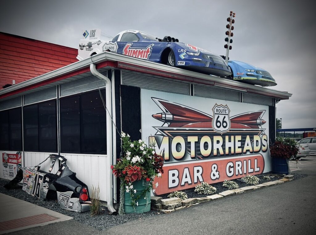 Route 66 Motorheads Bar and Grill, Museum and Entertainment Complex
