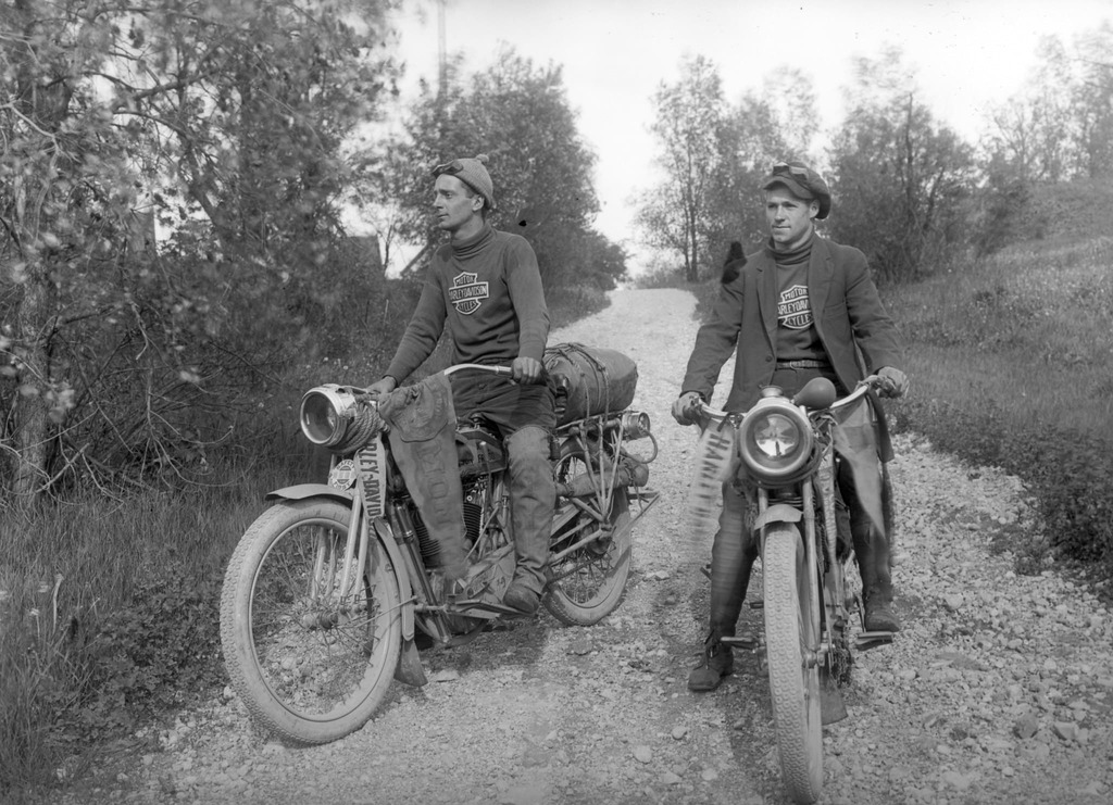 Viajeros pioneros en moto por USA | W.G. Havilin y George Schaefer