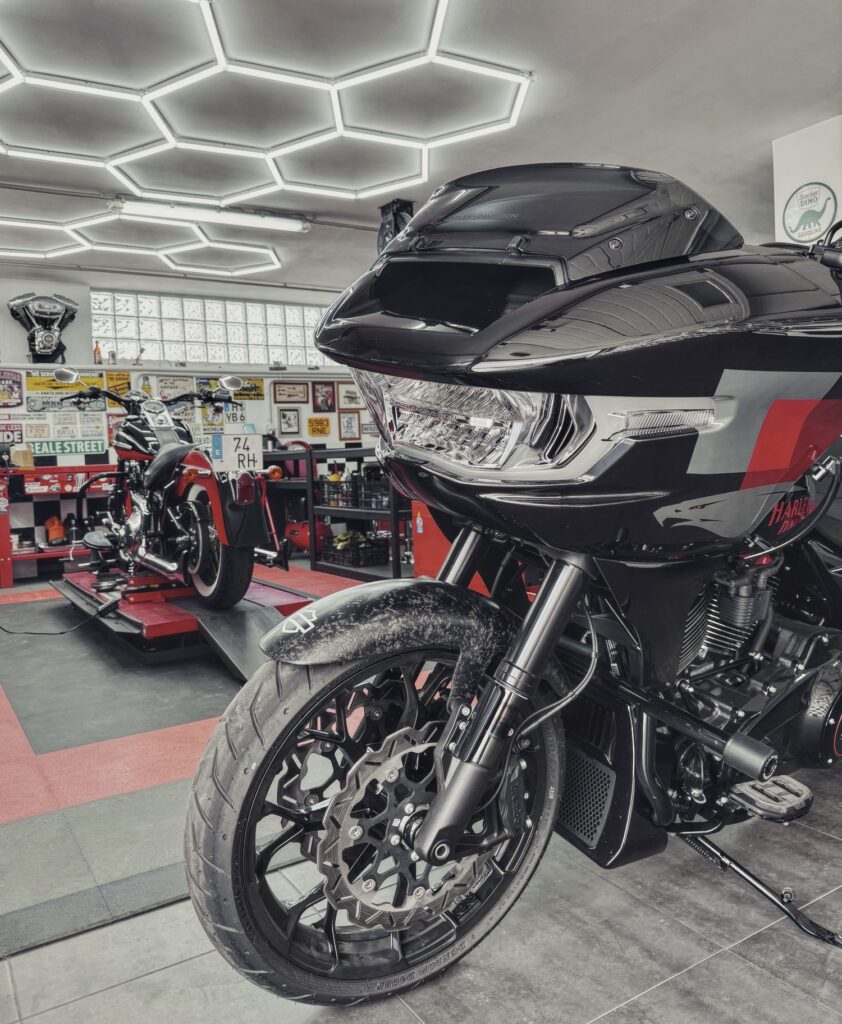 Road Glide CVO ST