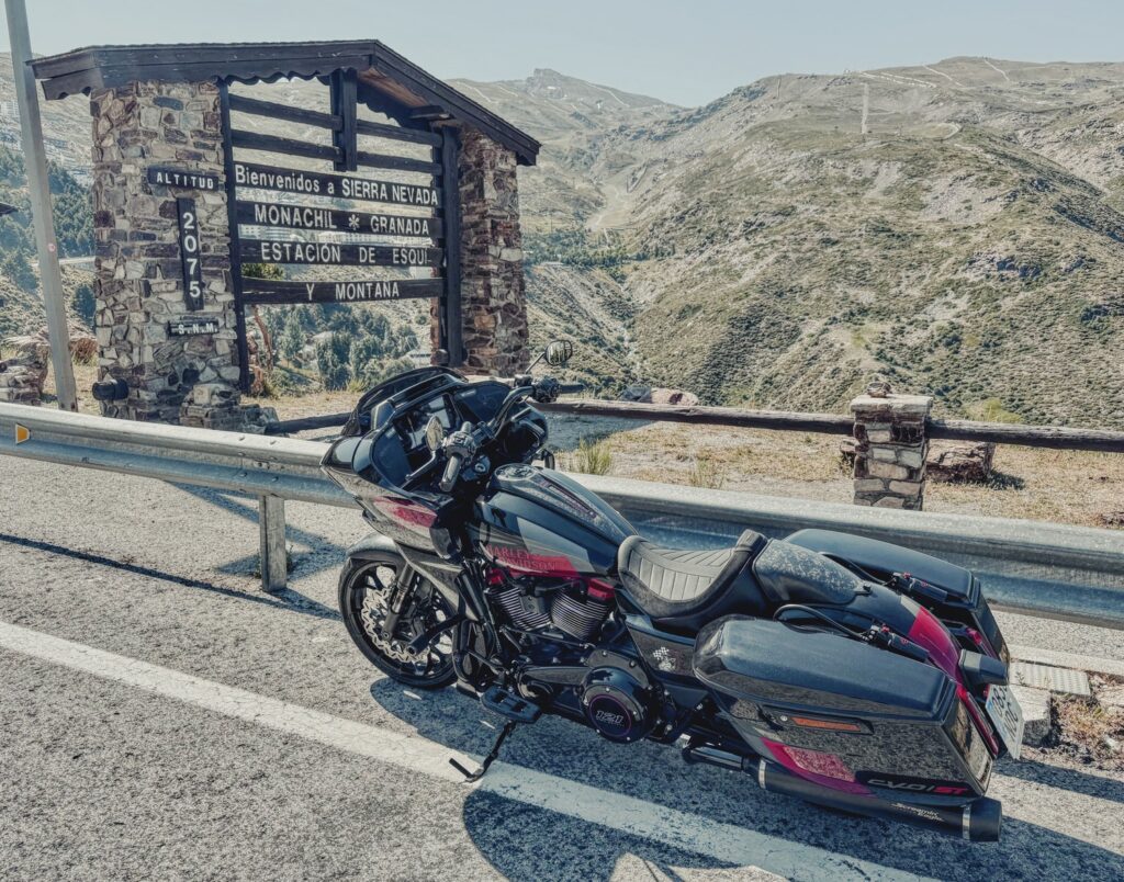 Road Glide CVO ST